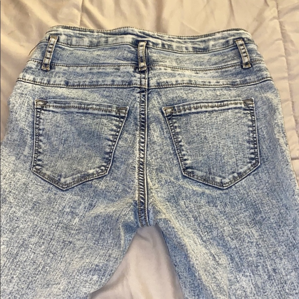 Jeans - Picture 3 of 3